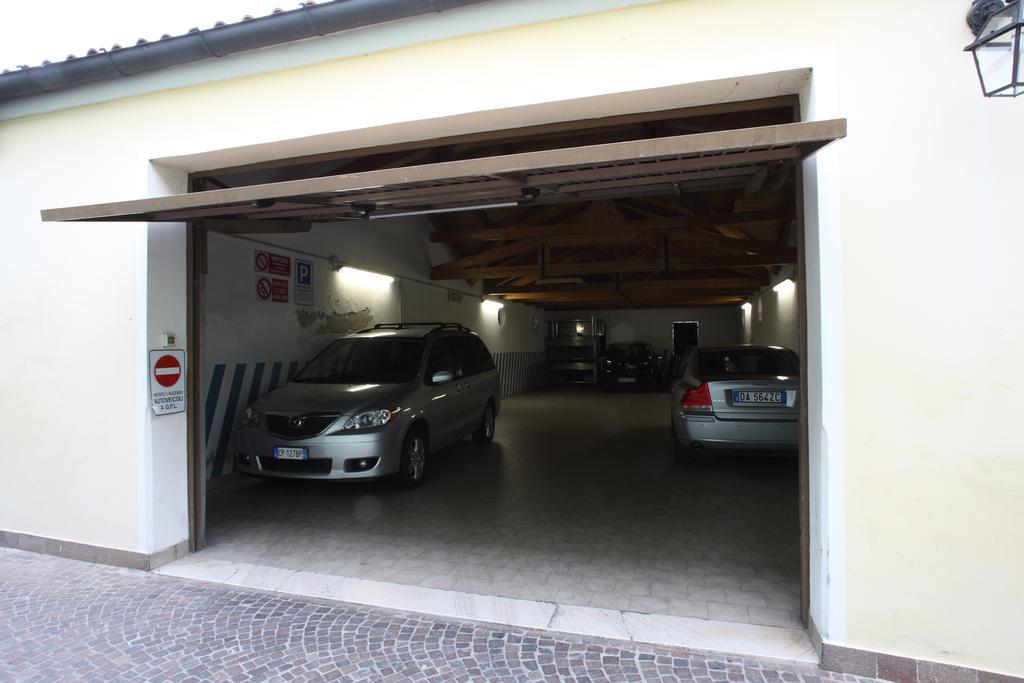 Albergo Alla Campana โตโล ภายนอก รูปภาพ